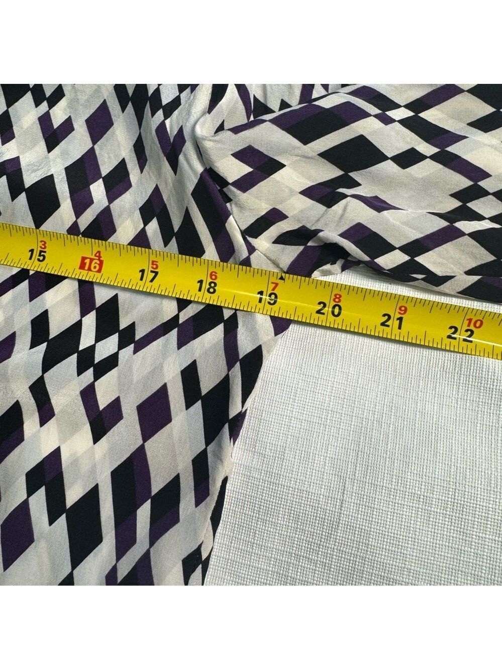 Vintage Silk Purple and White Geometric Women's Button Down Shirt Small - Picture 6 of 9